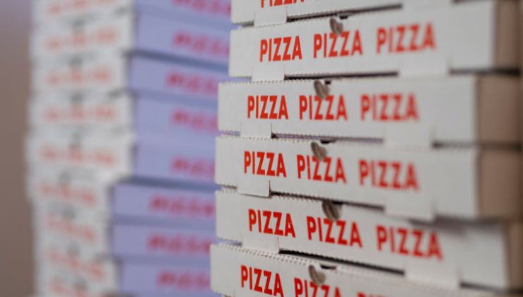 Attenzione al cartone della pizza: cosa sapere