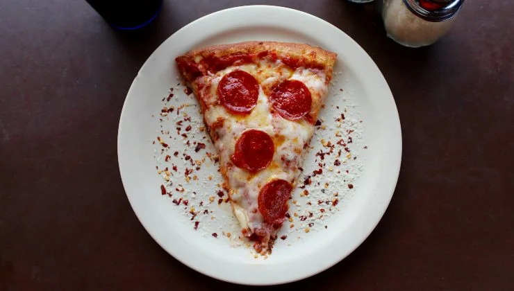 TI danno una pizza e 50 euro: cosa sapere