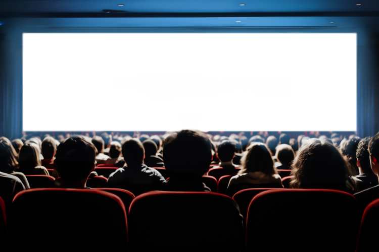 Cinema - fonte_Canva - LaSvolta.it