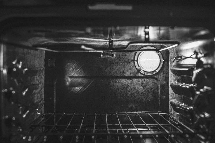 forno sporco