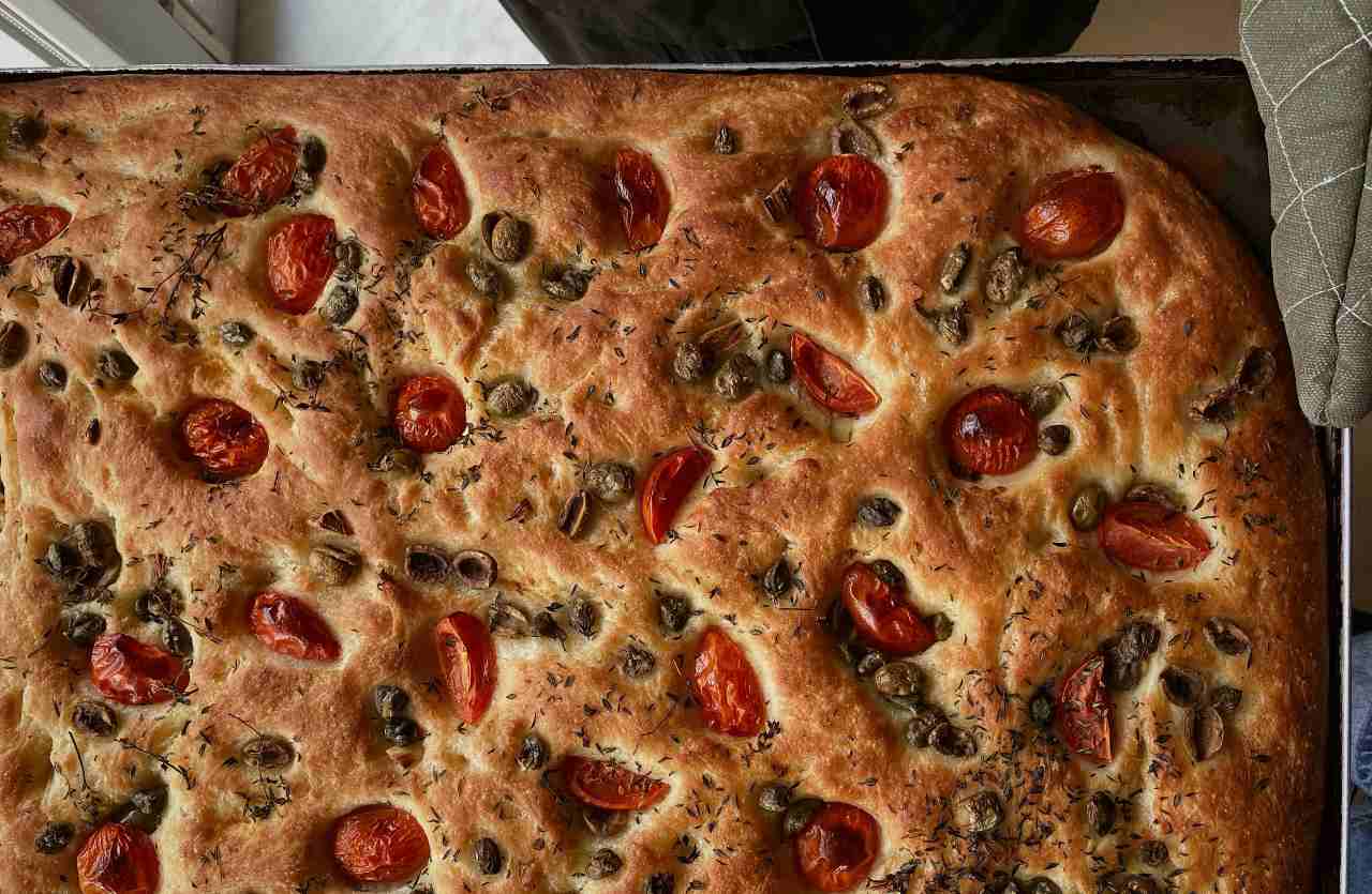 focaccia barese ricetta