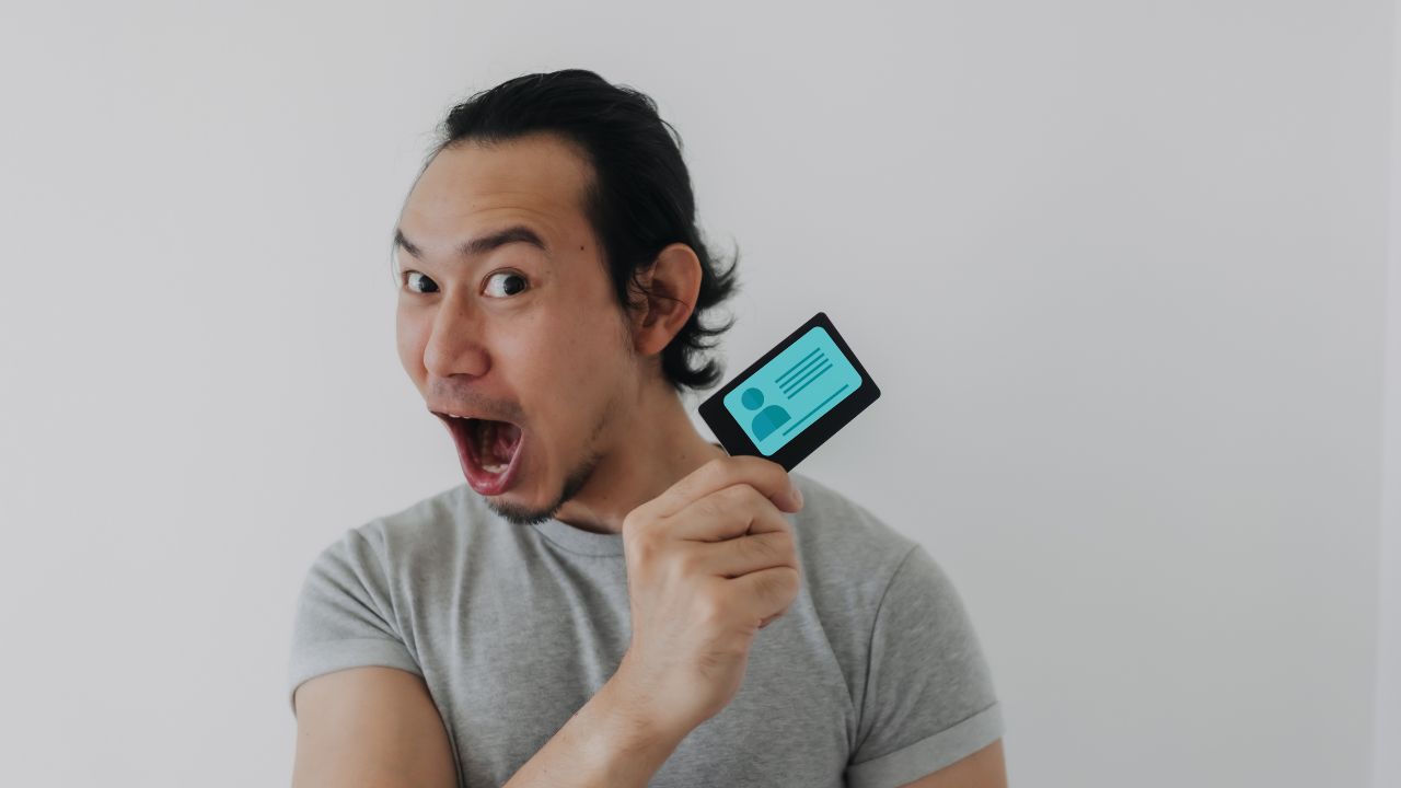 Come ottenere questo incredibile bonus? Basta mostrare la carta di identità