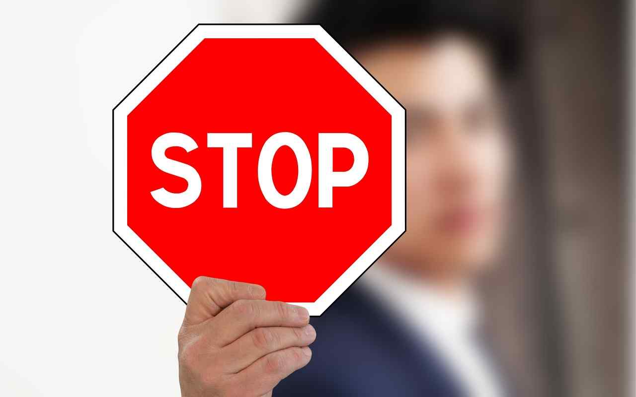 guai al posto di blocco