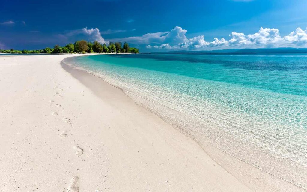 spiaggia più bella di quelle dell'oceano indiano