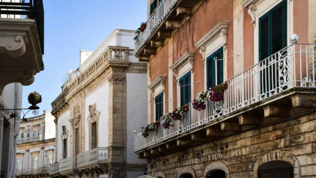 Centri storici (Canva)-bitontotv.it