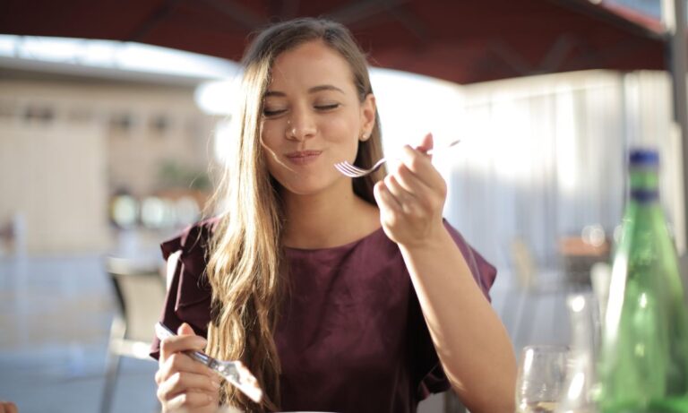 Mangiare bene spendendo poco è ancora possibile: ecco dove