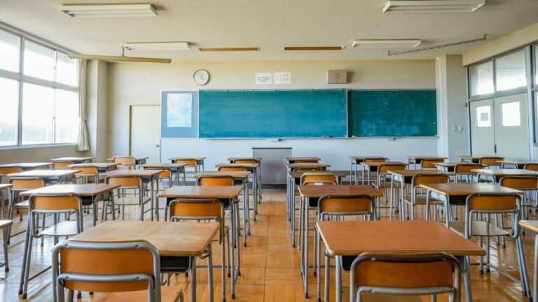 Puglia: le scuole restano chiuse