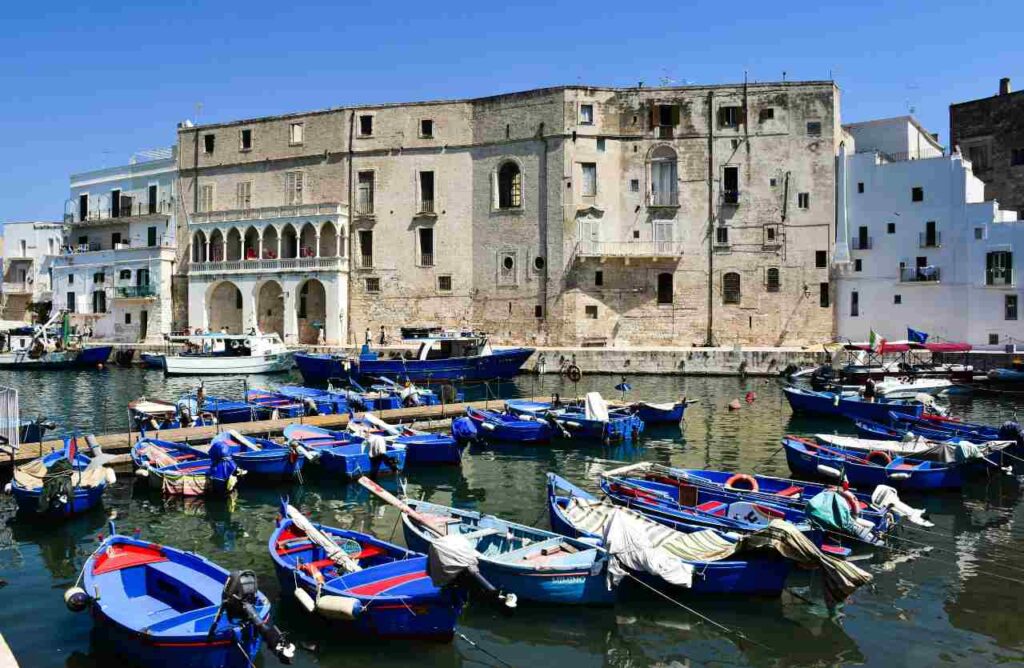 monopoli puglia