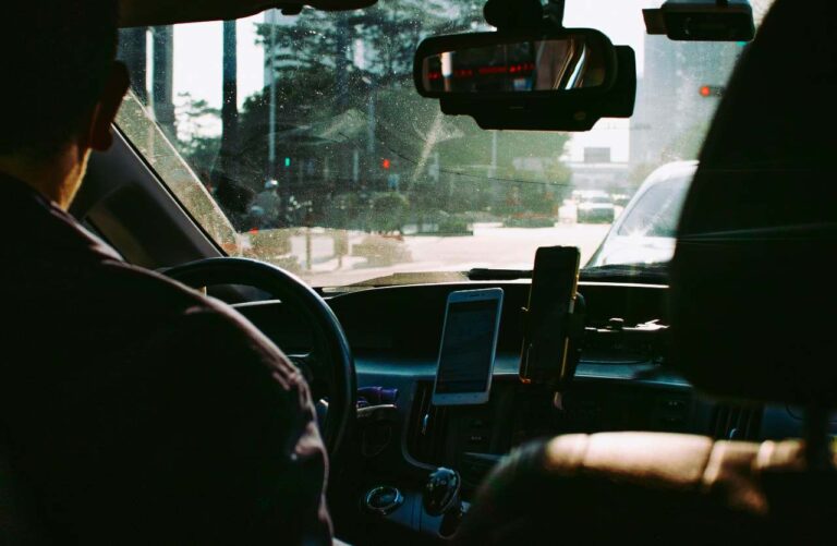 I cinesi preferiscono l'auto piccola (Foto di Joshua Fernandez su