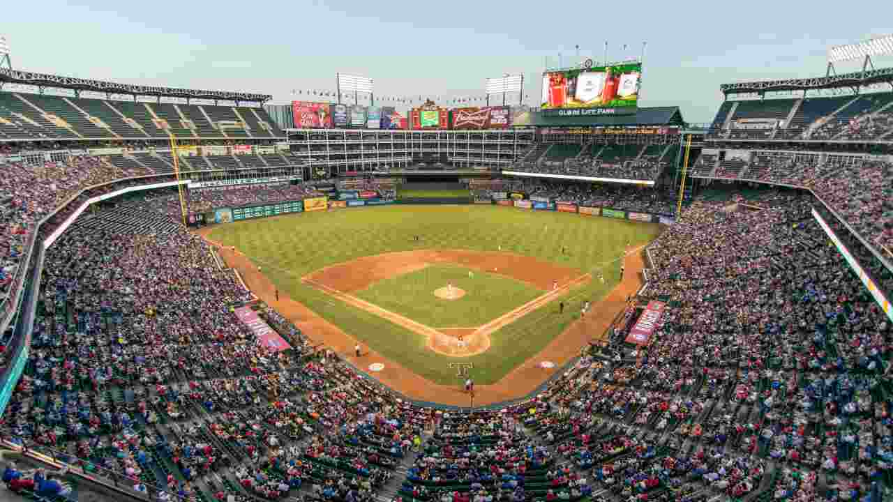 Scoperto lo stadio più antico del mondo: lo hanno costruito 2.500 anni fa | Ora è chiaro, è nato prima il calcio che l’uomo