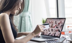 Ti segnalano se fai troppo shopping: cosa sapere