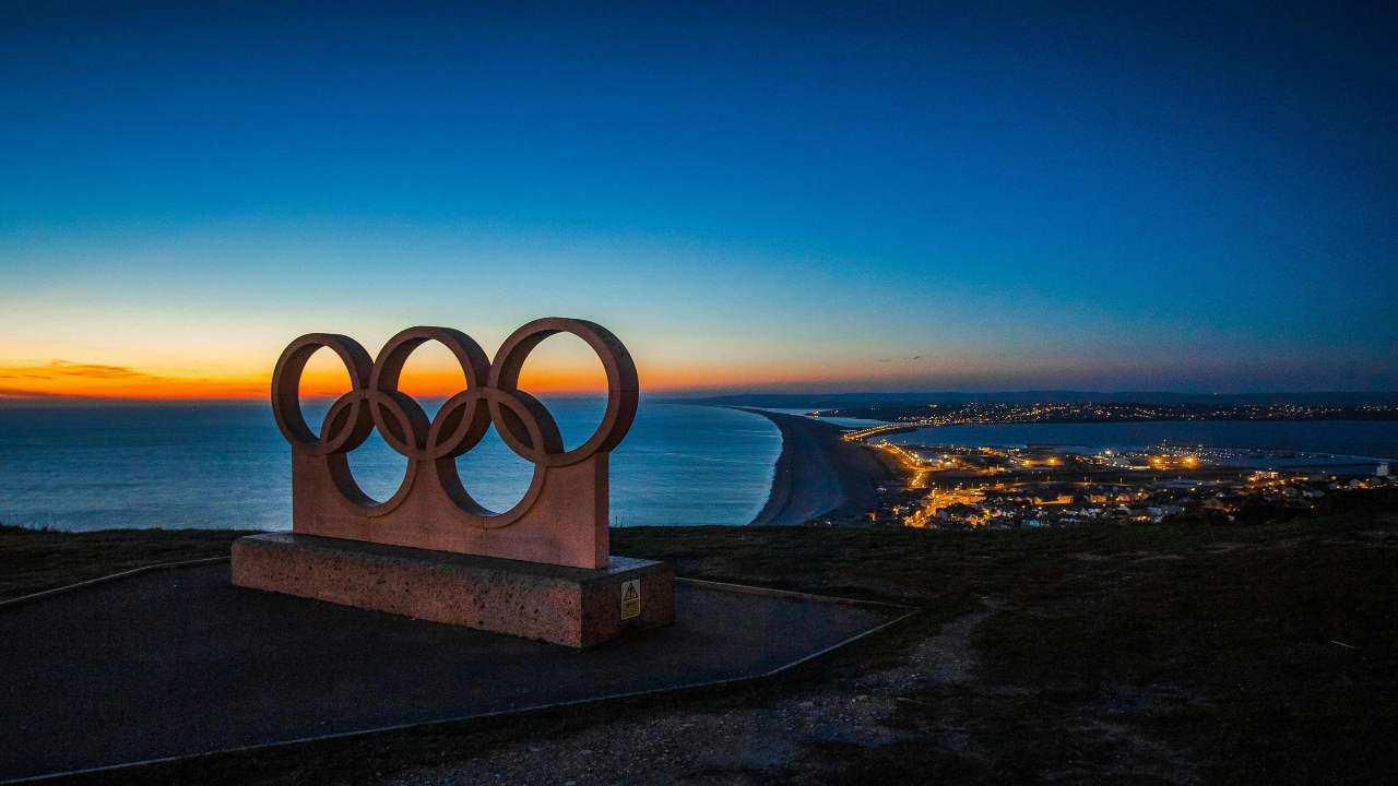 Partito il conto alla rovescia per le OLIMPIADI PUGLIESI | La notte illuminata dal tricolore